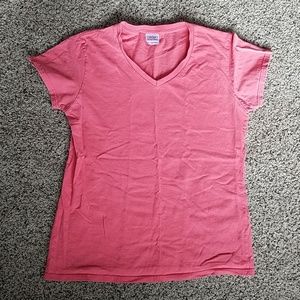 Gildan V-neck Tee